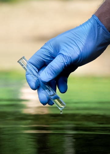Teaser-Wasseranalytik_shutterstock
